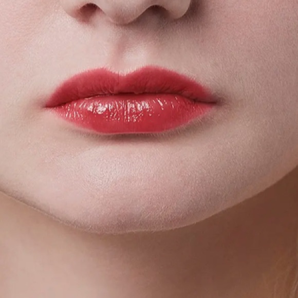 Gucci Goldie Red 25 Rouge matte à Lèvres mini Lipstick - Picture 3 of 3